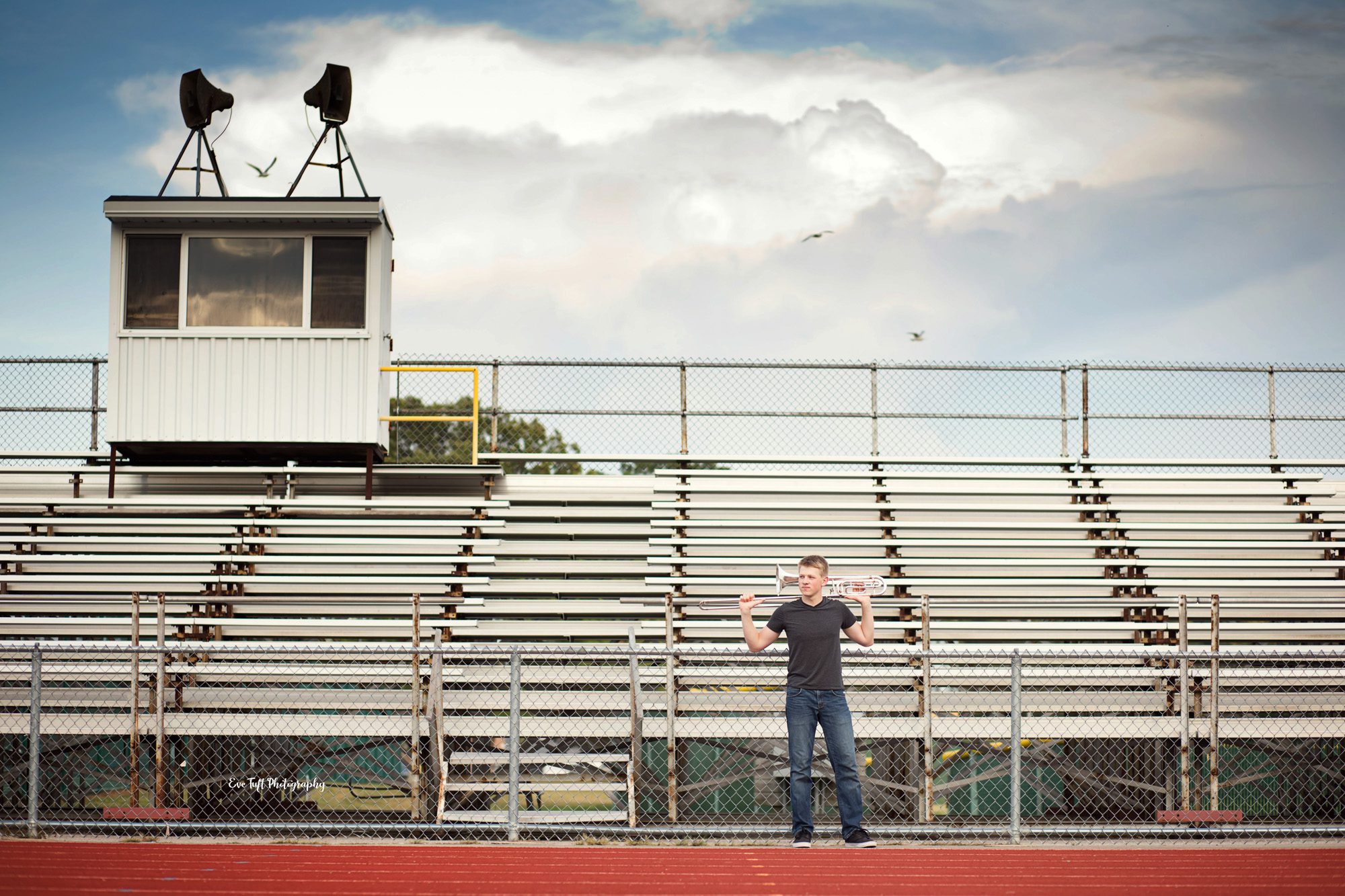 Senior Portrait Photographer - Midland, Michigan - Eve Tuft Photography