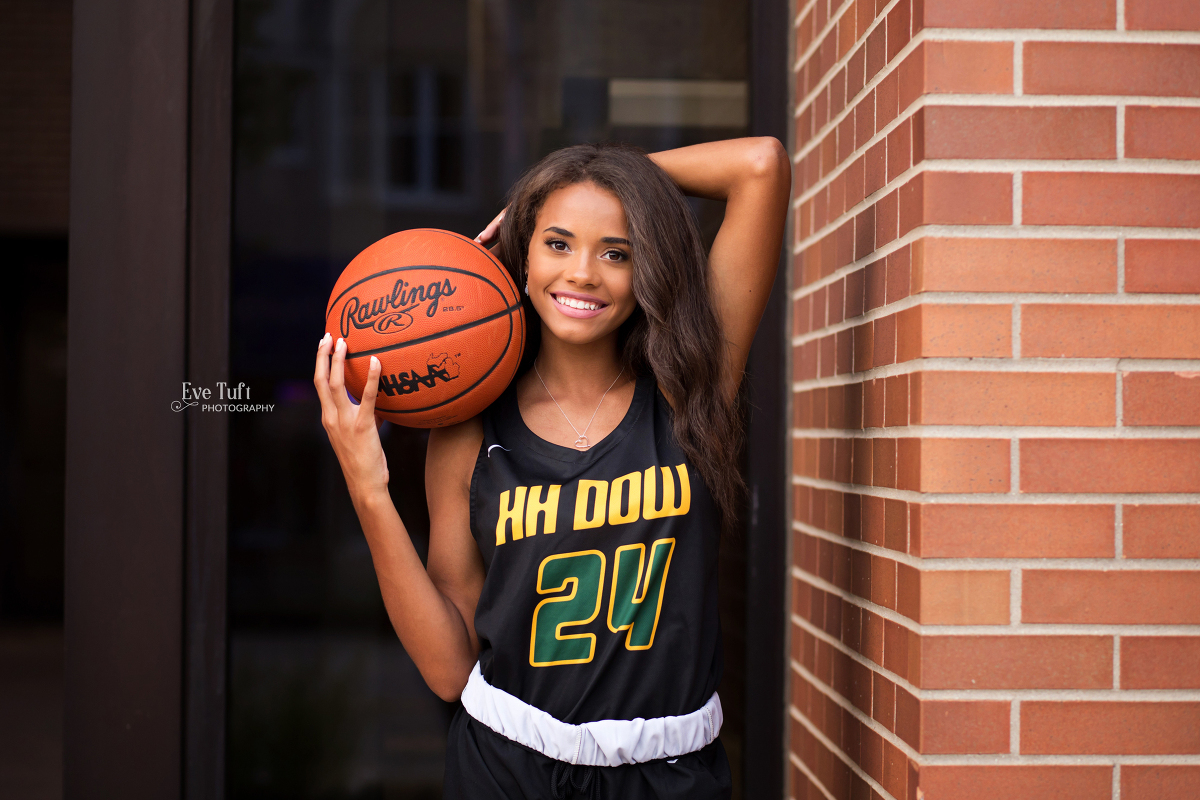 Urban Alley Senior Session In Downtown Midland, Michigan